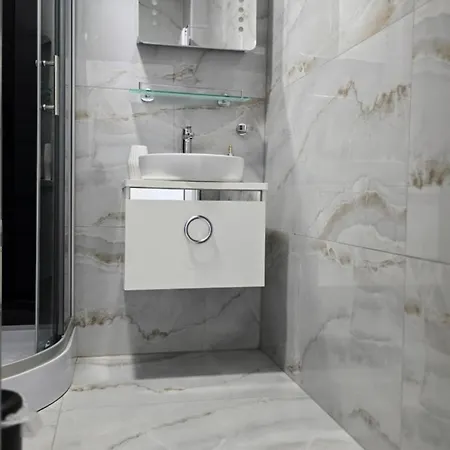 White Magic Apartment *